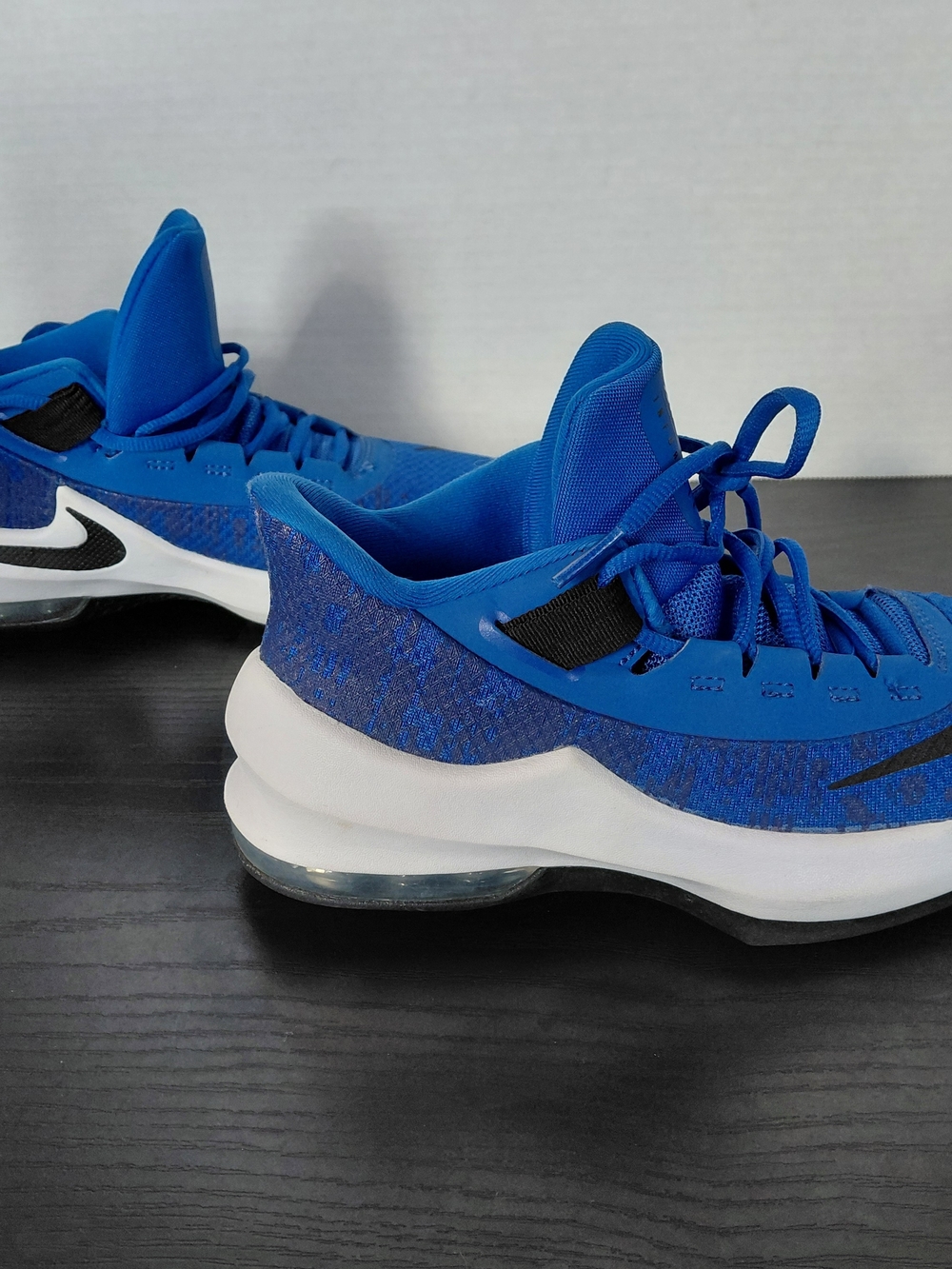 Nike Air Max Infinity blue basketball shoes